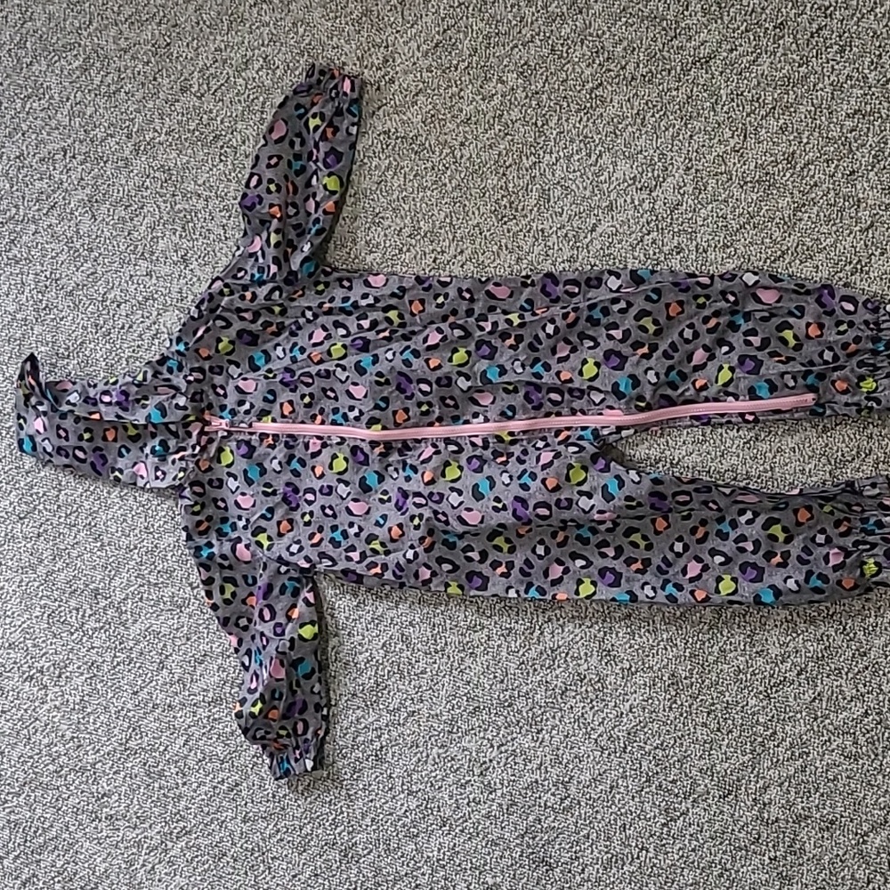 4T one piece splash suit.